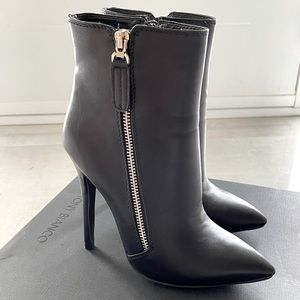 PUBLIC DESIRE Black Ankle Boots NEW